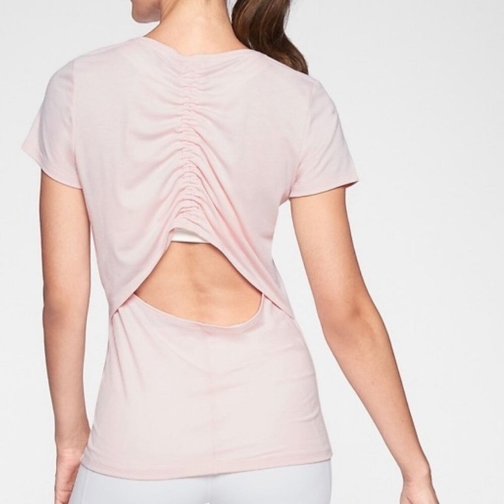 Athleta Cutout Encore Ruched Cinch Open Back Workout Gym Shirt size XSmall